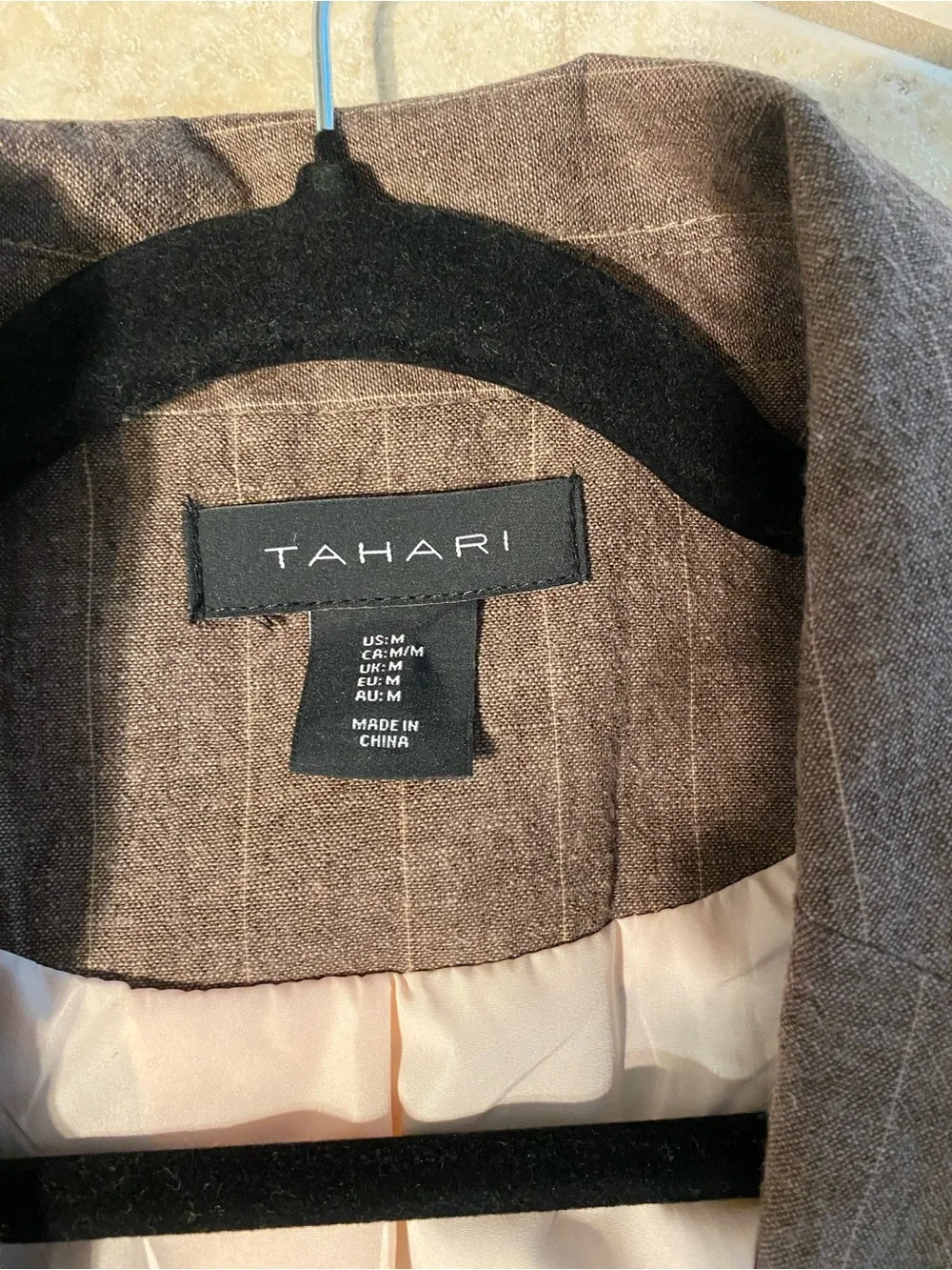 Tahari Linen Brown Pinstripe Women's open Blazer